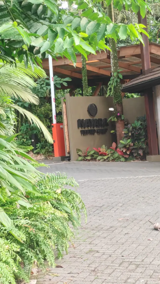Entrance gate of Nayara Tented Camp